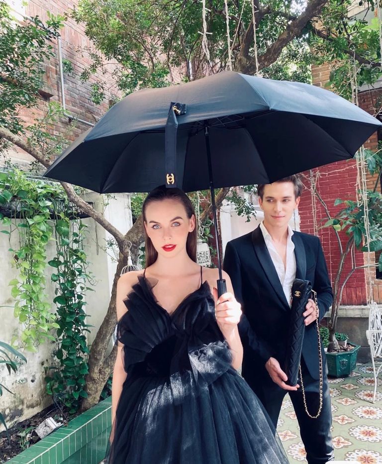 售完即止🌸CHANEL VIP贈品改裝粉紅色流浪袋 真皮 100%正品 | 預訂約4-6星期