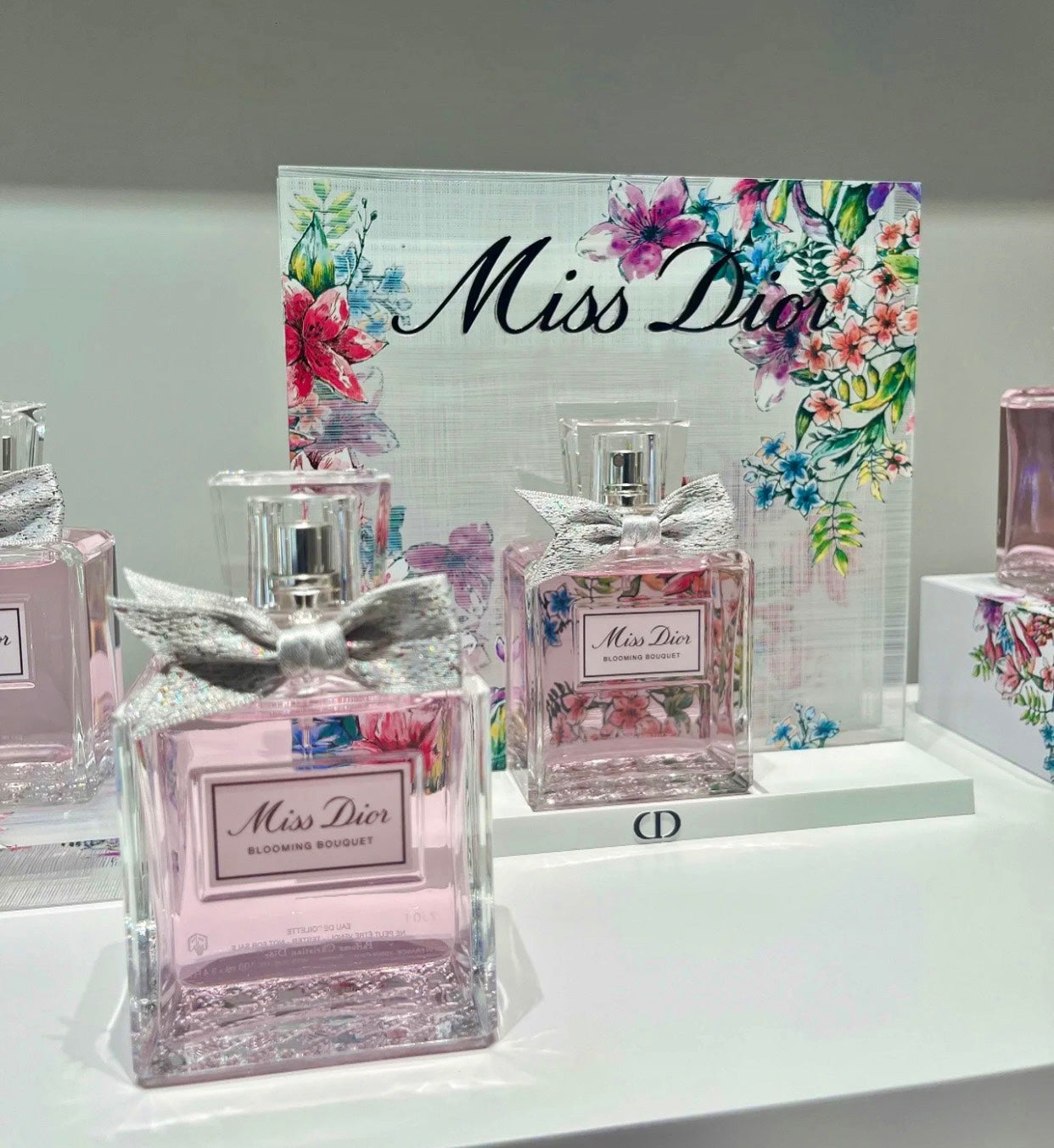 供應商現貨💫免稅正品 Dior Christian Dior Miss Dior Blooming Bouquet edt 新版迪奧花漾甜心小姐淡香 | 預訂 逢星期二，四返倉執貨 其後約3-5個工作天排單出貨