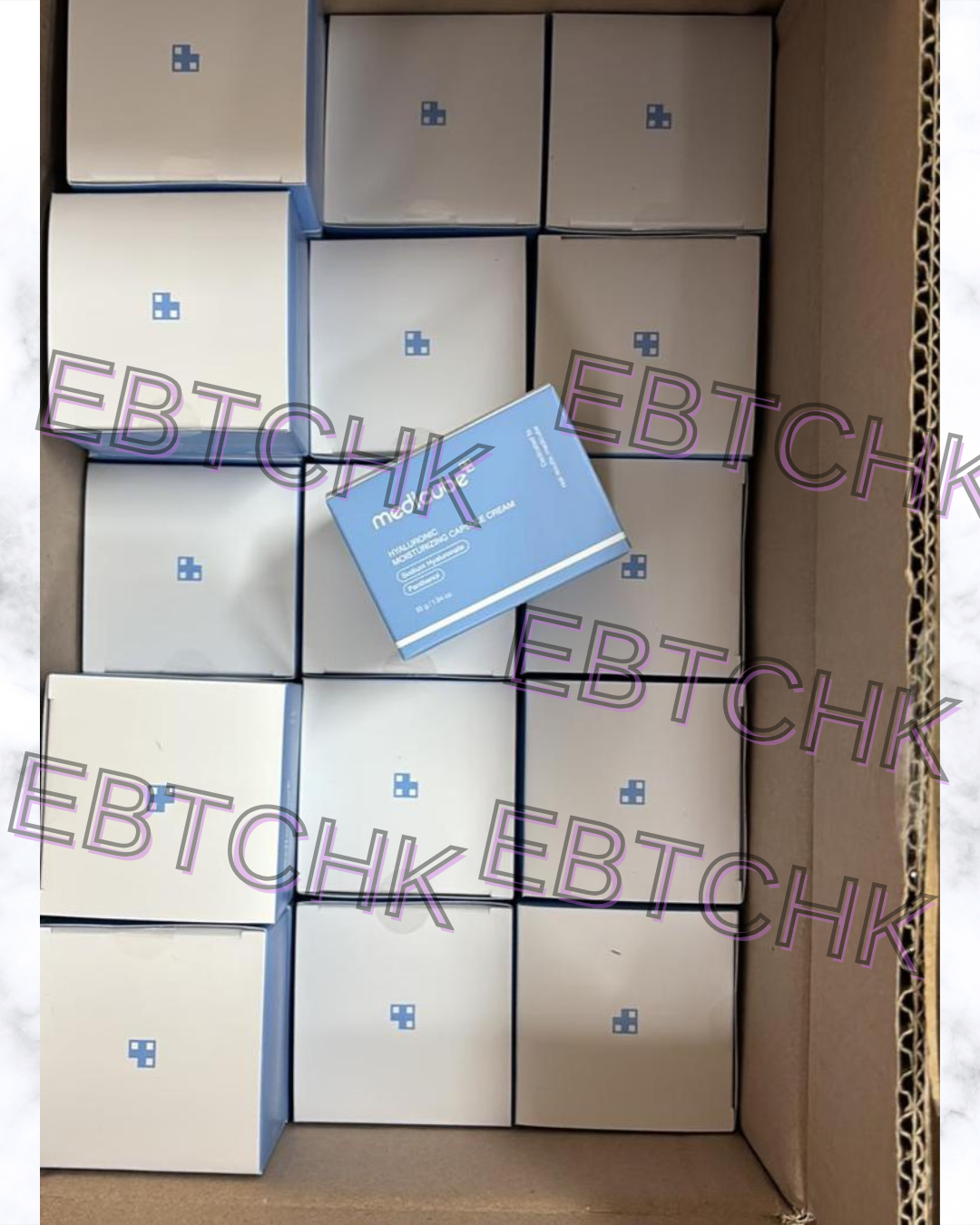 現貨🌸🐳Medicube Hyaluronic Capsule Cream 💙玻尿酸膠囊凝霜55g | 落單後約3-5個工作天寄出