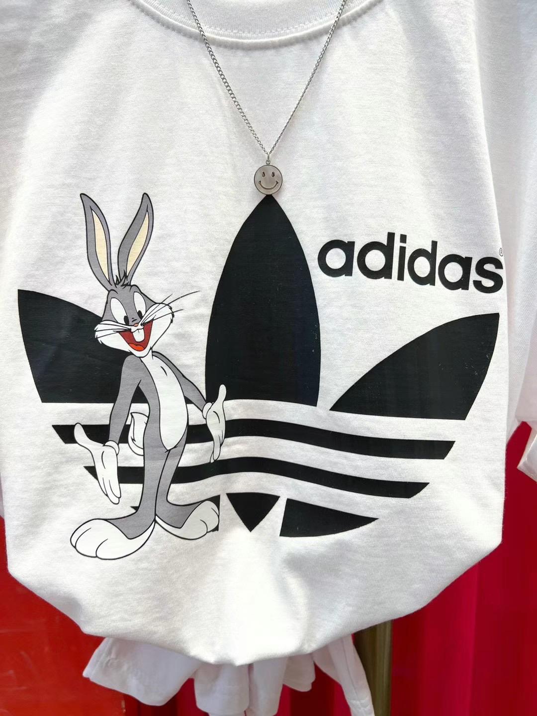 24/3 2359截💫韓國直送 韓國惡搞 Bunny adidas Tee | 預訂約3-4星期