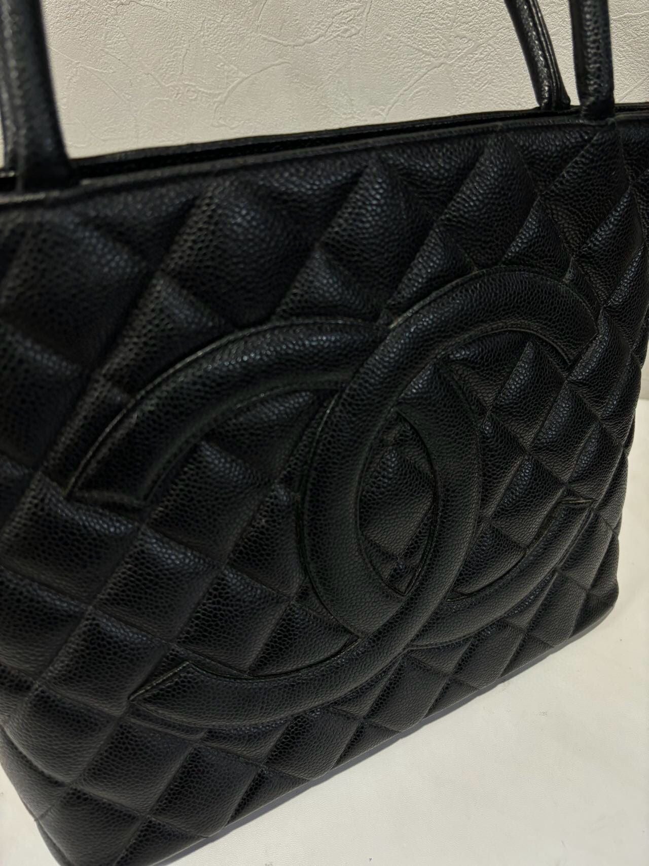 💫日本中古品代購 🌸Chanel 黑金荔枝皮希爾頓 100%正品 | 預訂約2-3星期(pm報價)