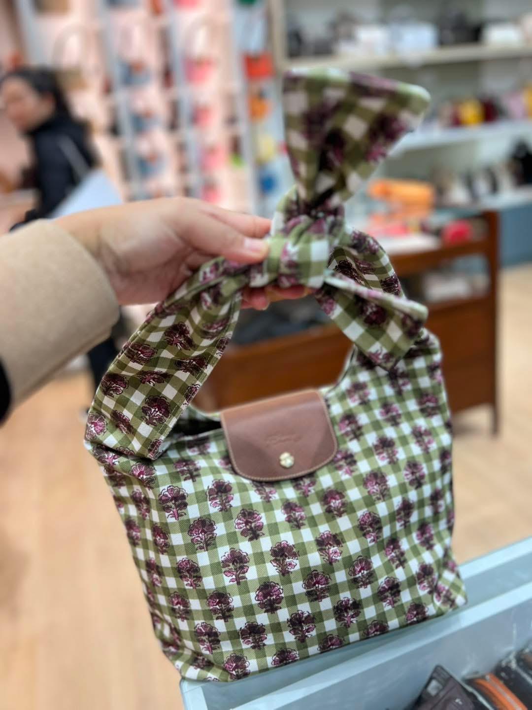 🌸法國代購 Longchamp NouveautéSac porté épaule M Le Pliage CollectionToile - Artichaut | 預訂 付款後起計一個月左右到港(PM報價)