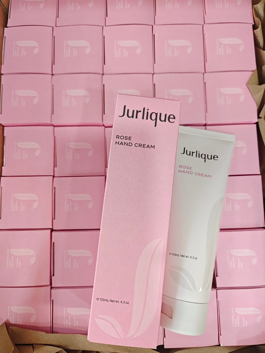 供應商現貨💫免稅正品 Jurlique茱莉蔻玫瑰手霜125ml | 預訂 逢星期二，四返倉執貨 其後約3-5個工作天寄出