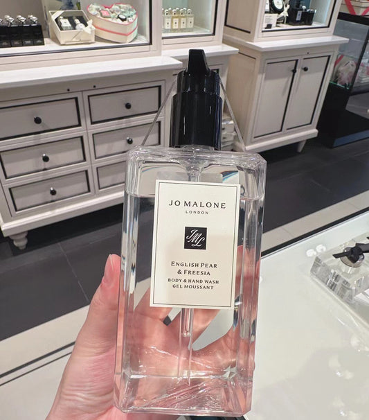 供應商現貨🌸免稅正品 Jo Malone 祖馬龍洗手及沐浴露500ml | 預訂 逢星期一，三返倉執貨 其後約3-5個工作天寄出