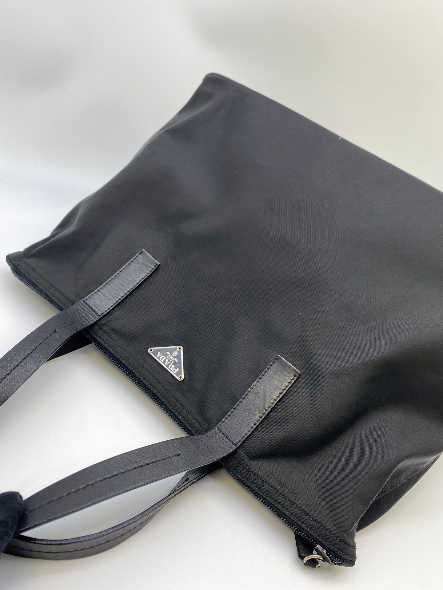 🌸日本中古品代購 8654 プラダ　ナイロン　ハンドバッグ　 Prada Tote | 預訂約2-3星期