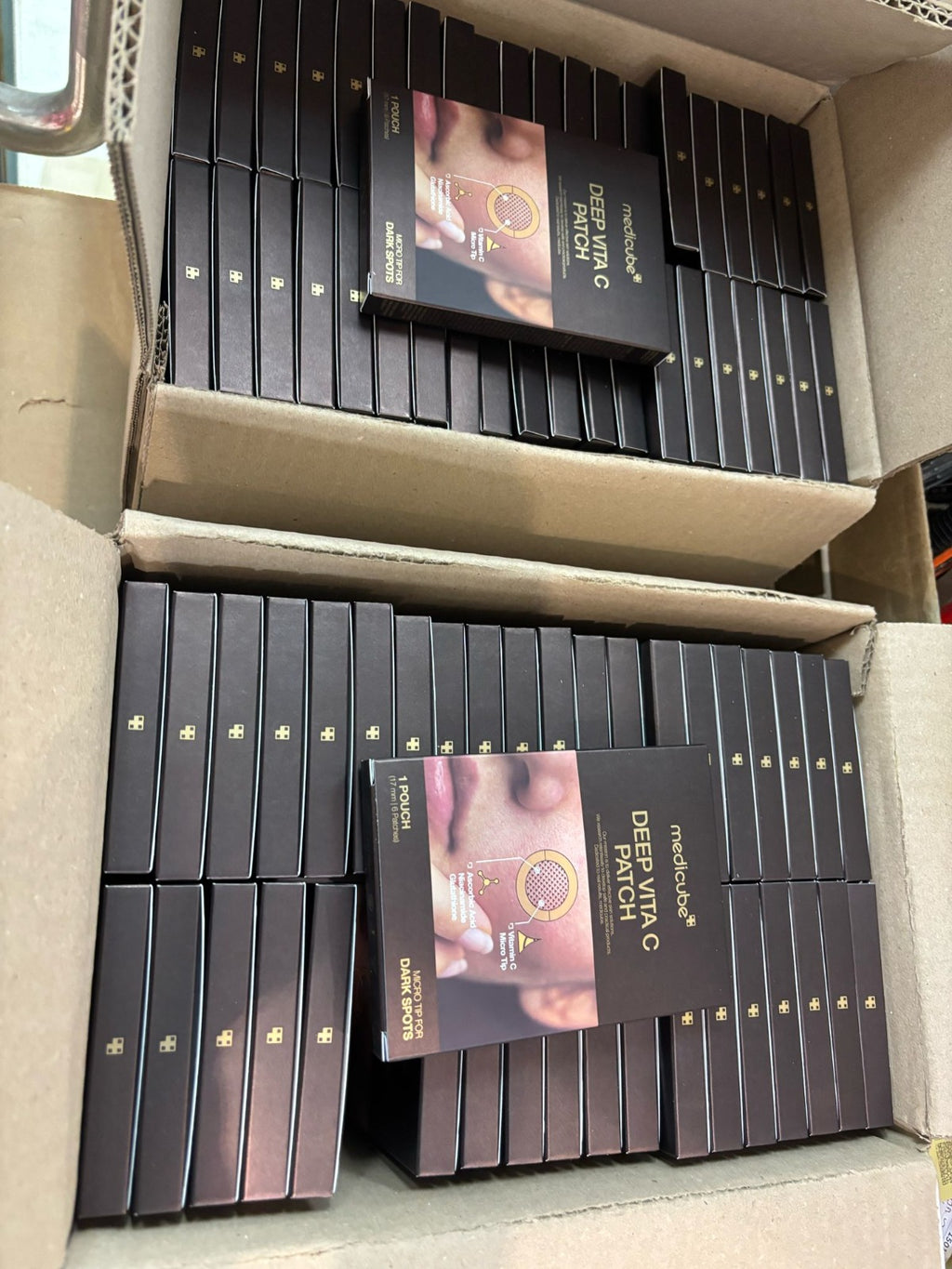 供應商現貨🩷Medicube DEEP維C微針去印貼 一盒6貼 | 落單後約3-5個工作天寄出