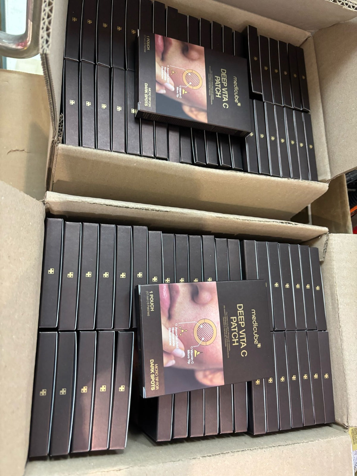 供應商現貨🩷Medicube DEEP維C微針去印貼 一盒6貼 | 落單後約3-5個工作天寄出