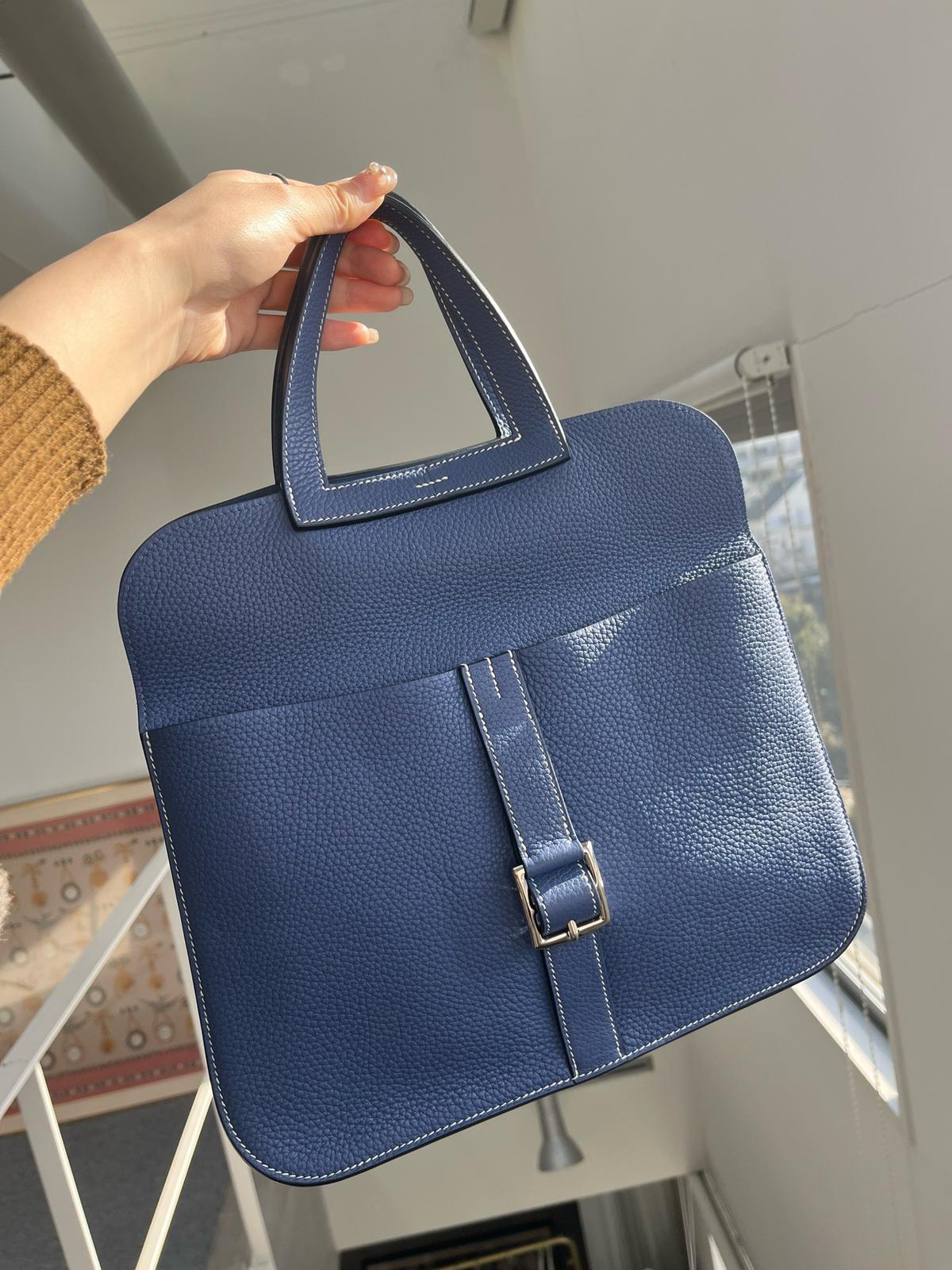 🌸日本中古品代購 愛馬仕寶石藍TC皮Halzan 31 C刻2018年/TC/電光藍 | 預訂約2-3星期