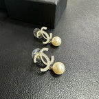 🌸日本中古品代購 香奈兒新款雙C logo珍珠耳釘 | 預訂約2-3星期