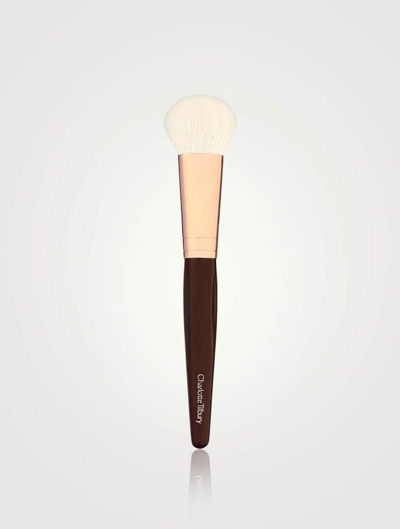 ✨💨快閃預訂💨✨🌸免稅正品 Charlotte Tilbury CT magic complexion brush 魔法粉底掃 | 預訂約2-3星期