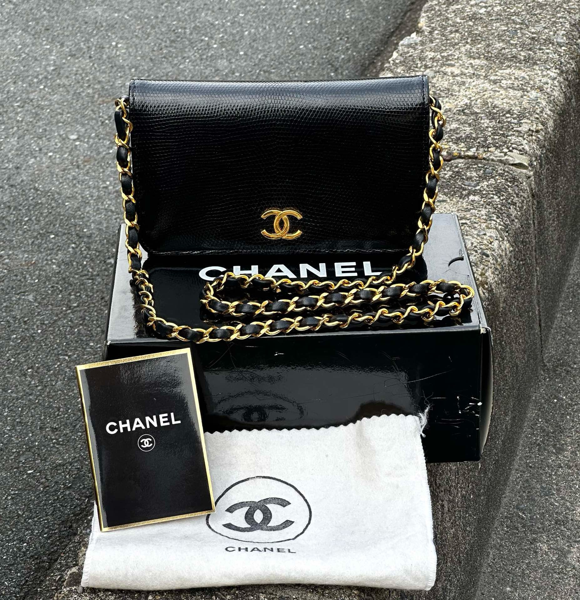 🌸日本中古品代購 CHANEL特殊蜥蜴皮🦎黑金鍊條包 | 預訂約2-3星期