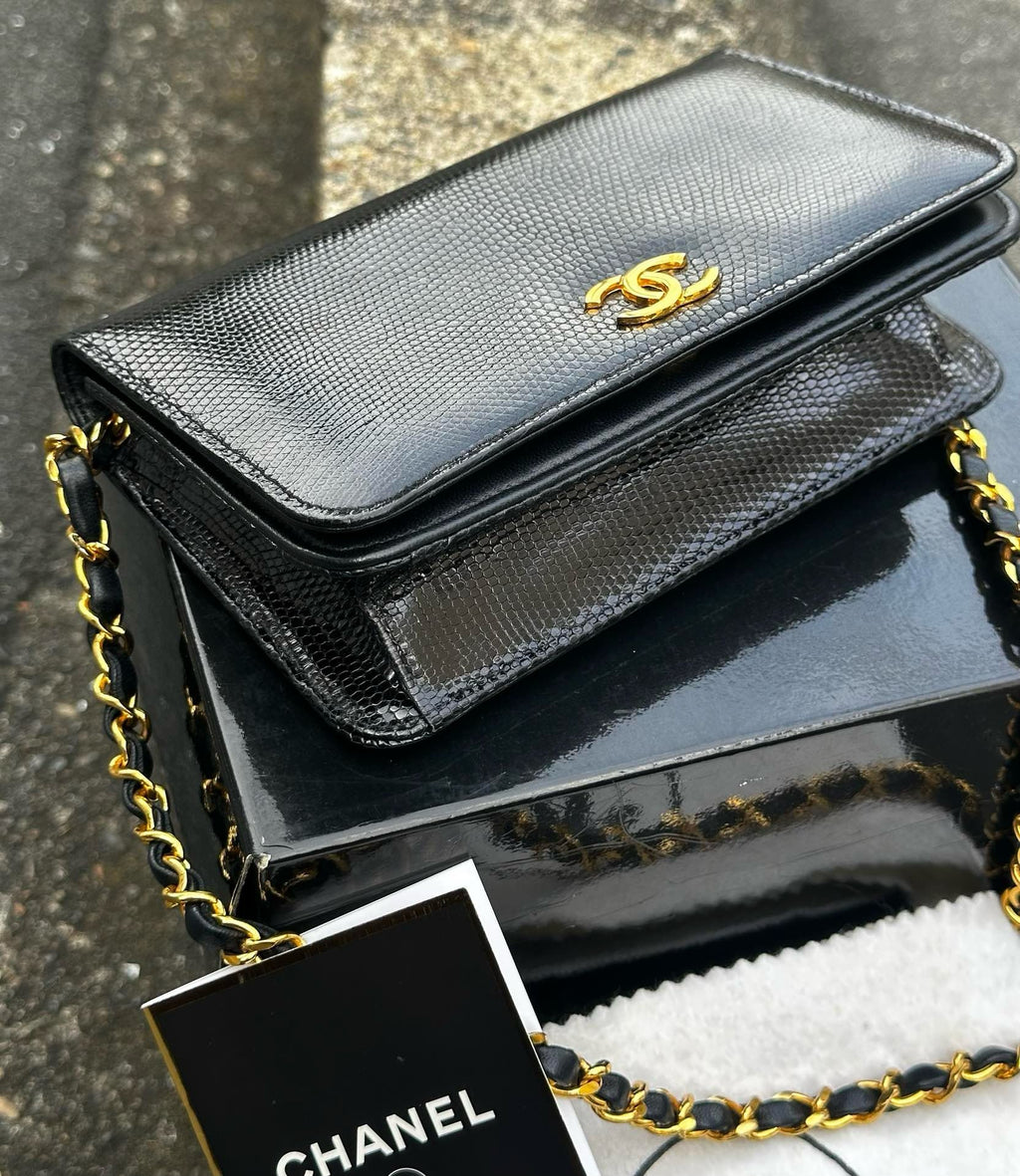 🌸日本中古品代購 CHANEL特殊蜥蜴皮🦎黑金鍊條包 | 預訂約2-3星期