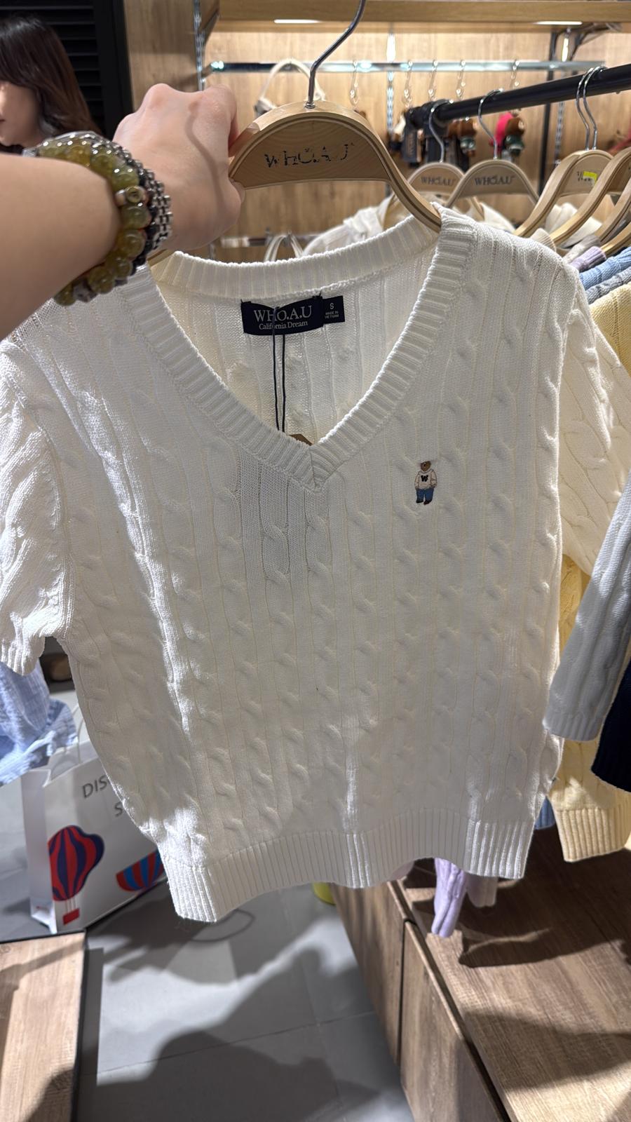 現貨🌸🍊Who A U 韓國專門店/免稅店🍊 針織短袖 女裝 | 落單後約3-5個工作天寄出