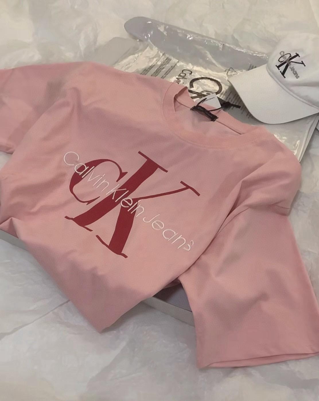 🌸CK 💕草莓色🍓短Tee | 預訂約3-4星期