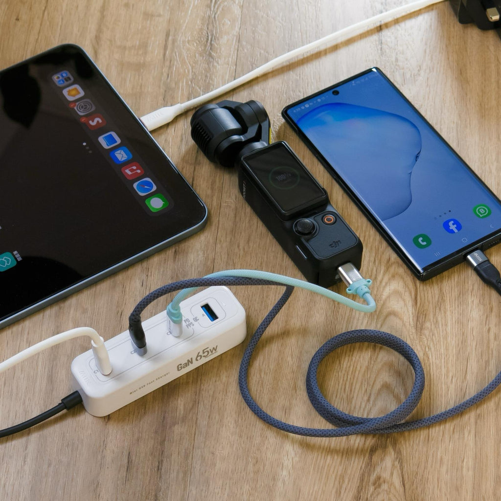 🌸💫 M2K GaN 65W可換腳式『 夾充 』【旅行版】- 夾枱迷你快速充電器 (3C1A) | 預訂約2星期