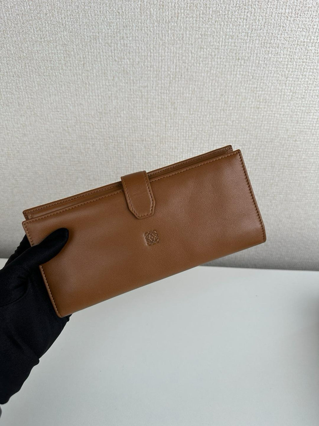 🌸日本中古品代購 LOEWE羅意威雙折長款錢包駝色棕色Anagram標志Nappa皮革 | 預訂約2-3星期