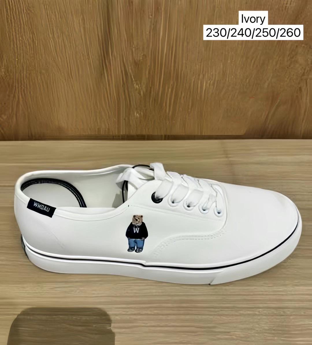 🌸🍊Who A U 韓國專門店/免稅店🍊2025年新款折扣優惠 經典 小熊刺繡 帆布鞋 | 預訂約3-4星期