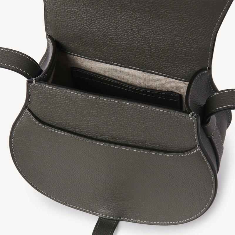 🌸全新 100%正品保證 Chloe Small Marcie Saddle Crossbody Bag for Women in Elephant Grey | 預訂 請先查詢貨期