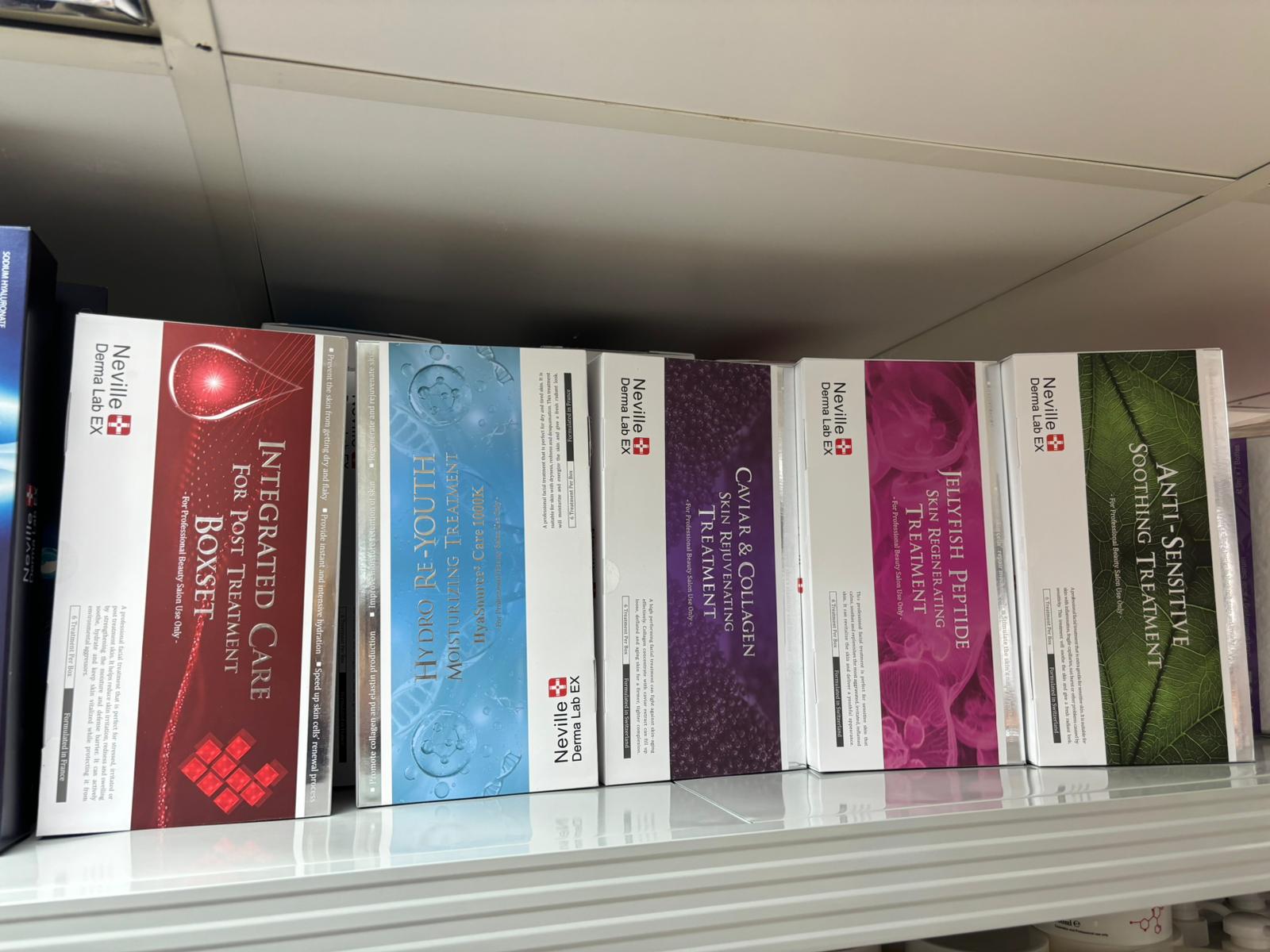 現貨🌸Neville Derma Lab EX療程系列 A. 魚子膠原嫩顏潤肌療程💜 B. 抗敏舒緩鎮靜肌膚療程💚 C. 水母胜肽膠原再生療程🩷 D.青春之泉皇牌保濕注水療程💙 E．綜合術後護理療程❤️| 落單後約3-5個工作天寄出