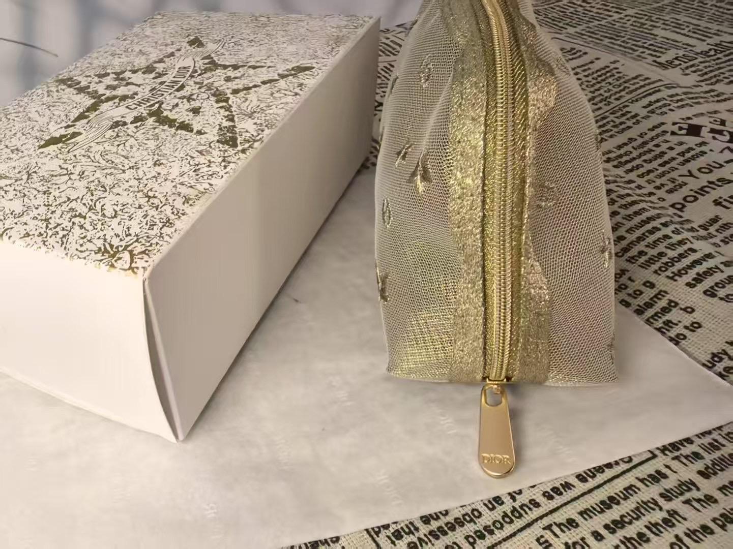 🌸DIOR 馬來西亞🇲🇾官網VIP化妝包 | 預訂約3-4星期