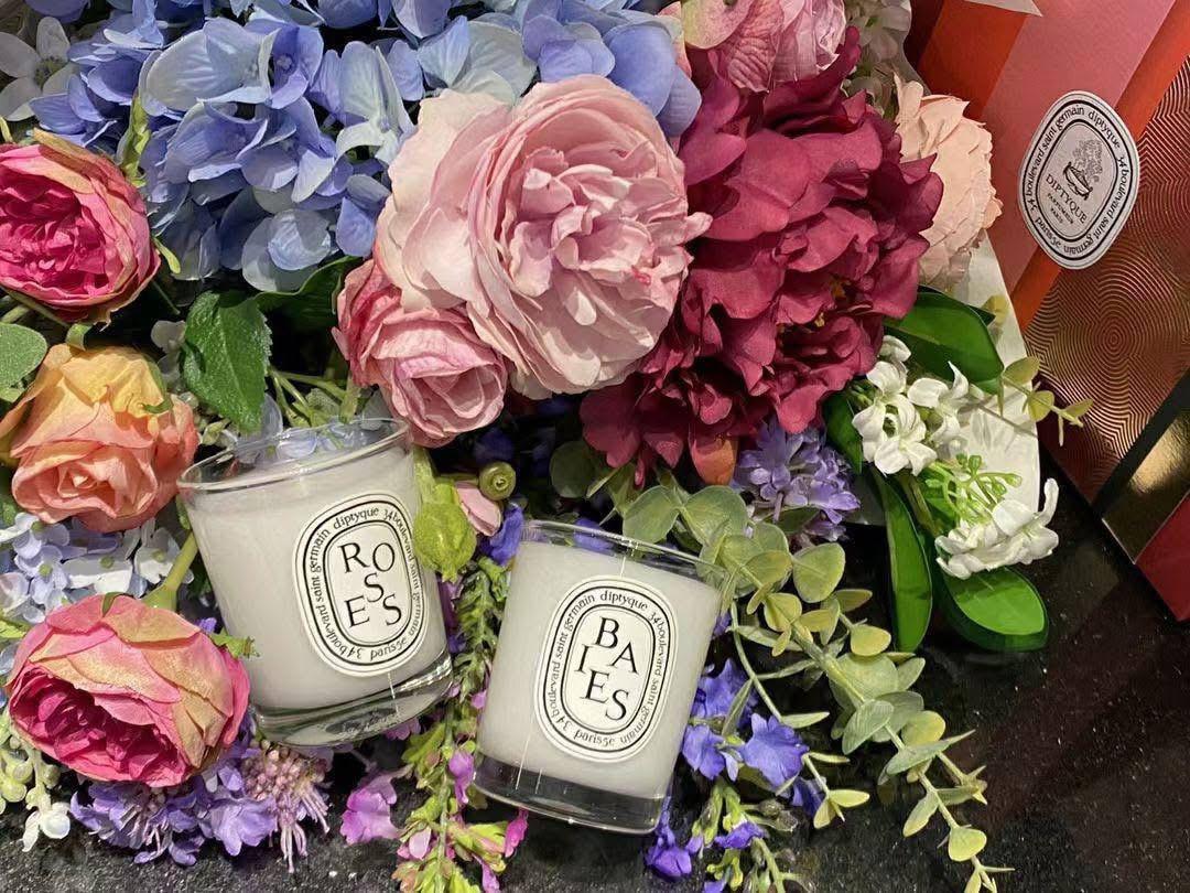 🌸💖Diptyque紅色走馬燈 香薰蠟燭 | 預訂約1-2星期