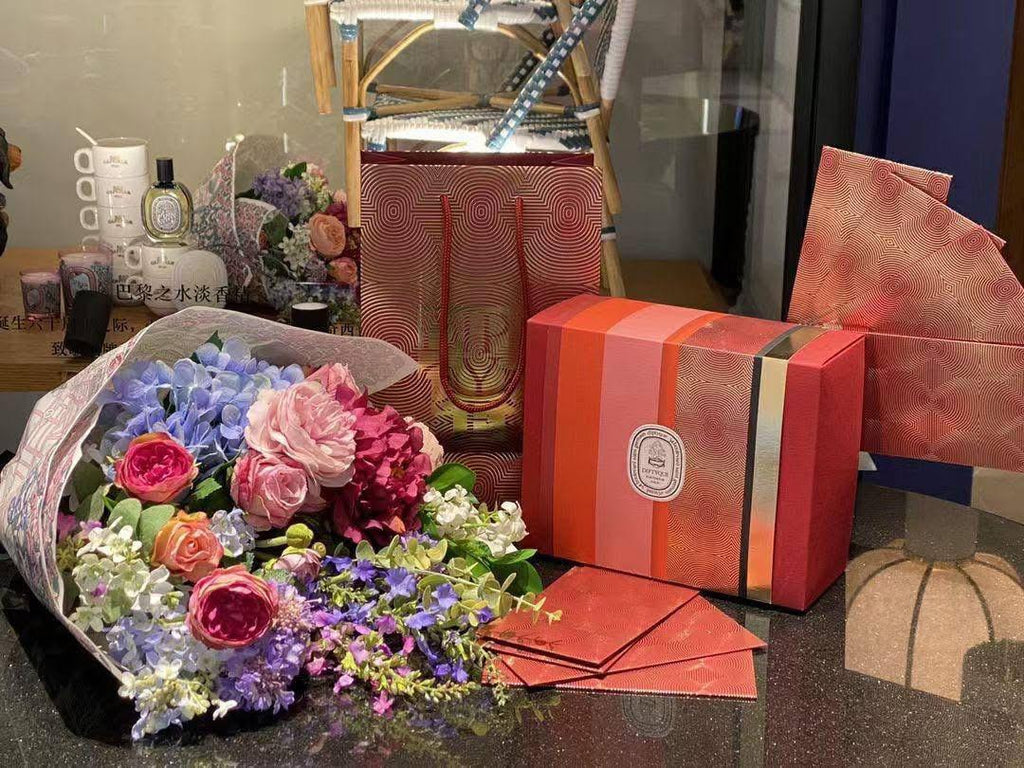 🌸💖Diptyque紅色走馬燈 香薰蠟燭 | 預訂約1-2星期