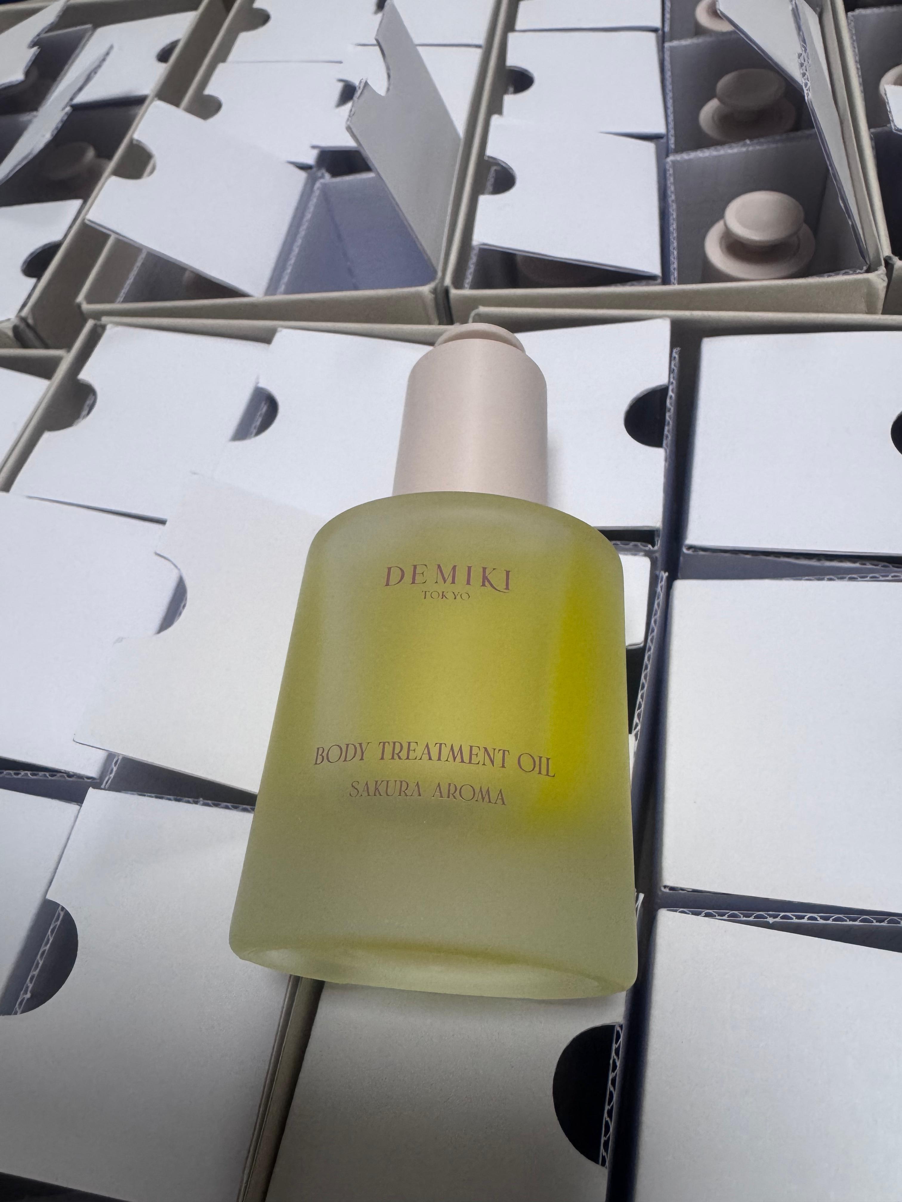 🌸🇯🇵DEMIKI香氛身體精華油(2支）可混款 | 預訂約2-3星期