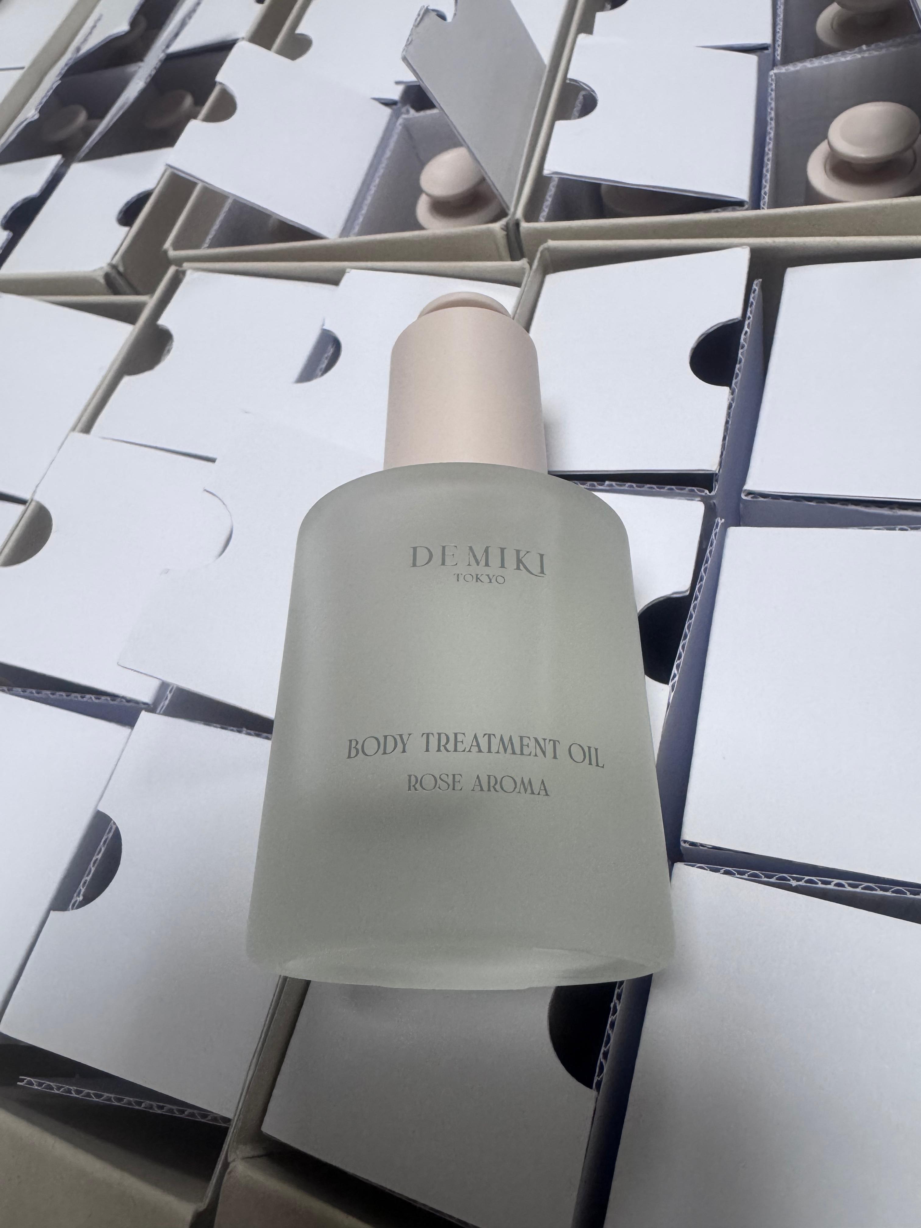 🌸🇯🇵DEMIKI香氛身體精華油(2支）可混款 | 預訂約2-3星期