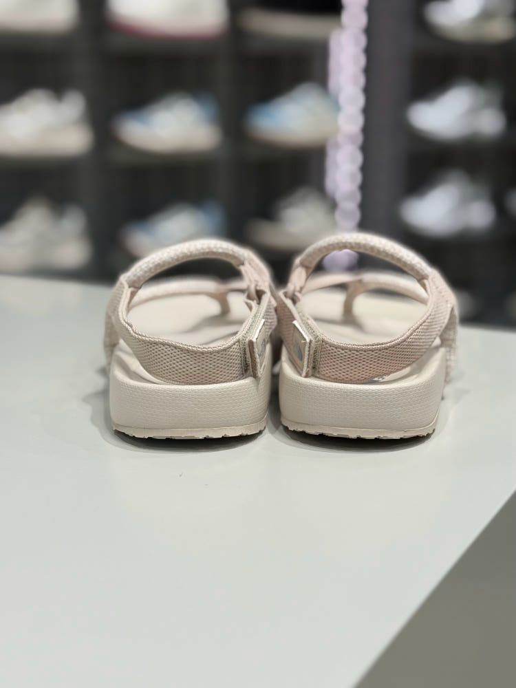 🌸🇰🇷The North Face TRAVEL FLIP-FLOP | 預訂約3-4星期(自行備註顏色及尺寸)