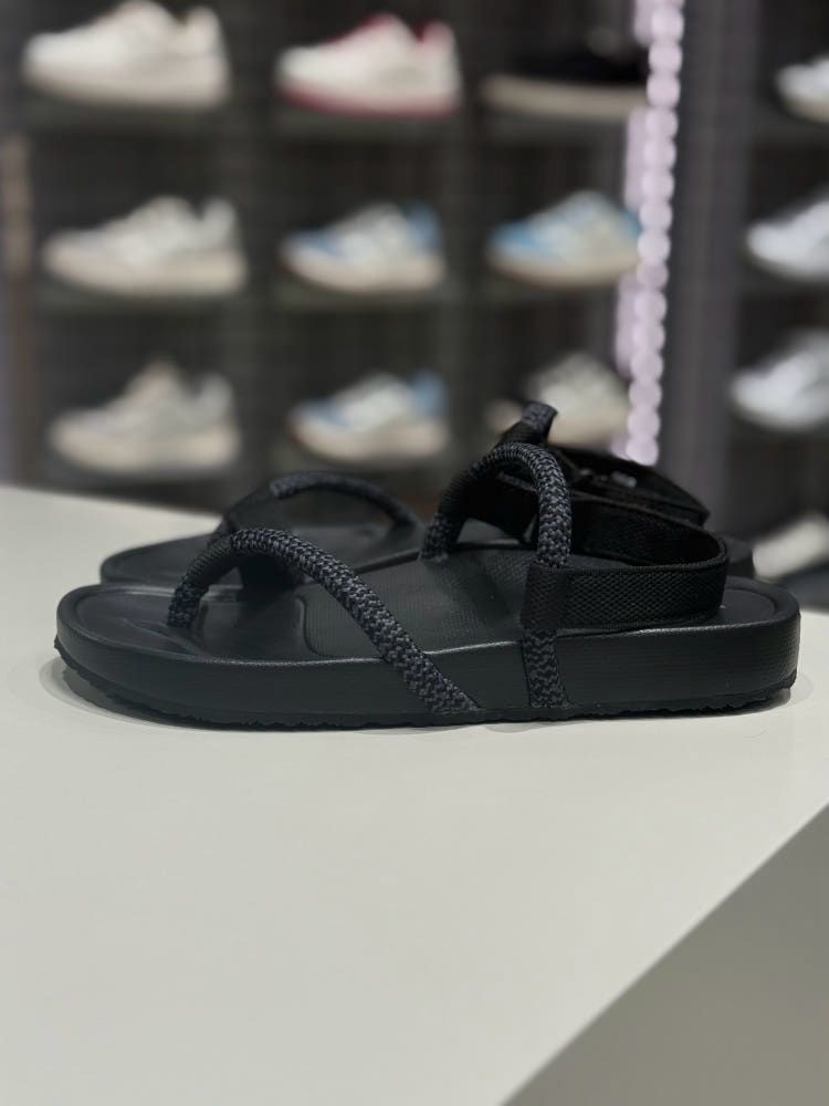 🌸🇰🇷The North Face TRAVEL FLIP-FLOP | 預訂約3-4星期(自行備註顏色及尺寸)