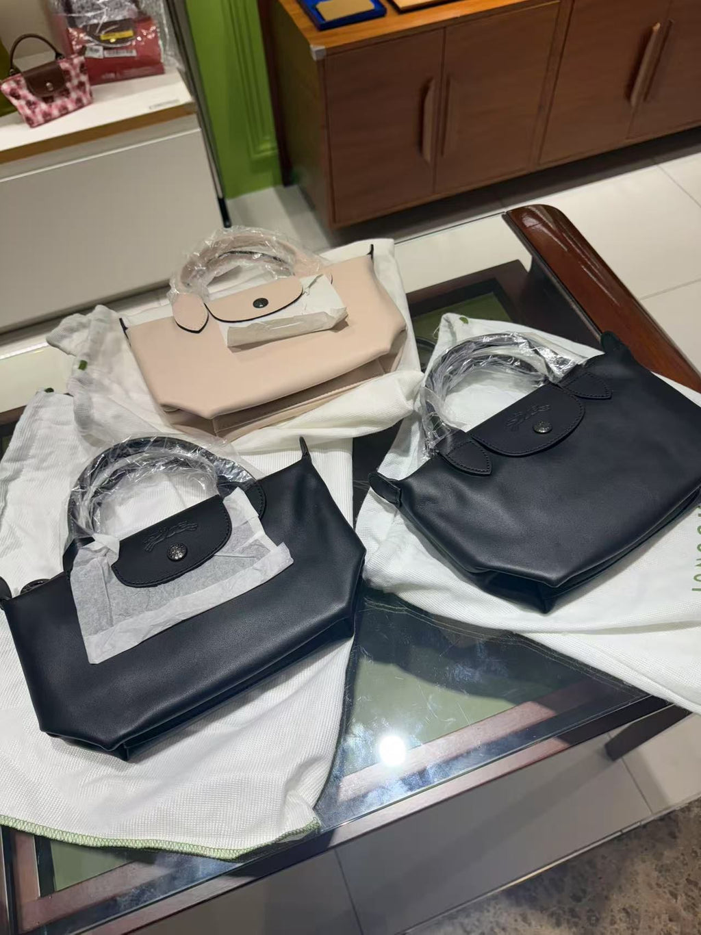 🌸韓國專門店 🇰🇷Longchamp 牛皮餃子包五個顏色 | 預訂約3-4星期