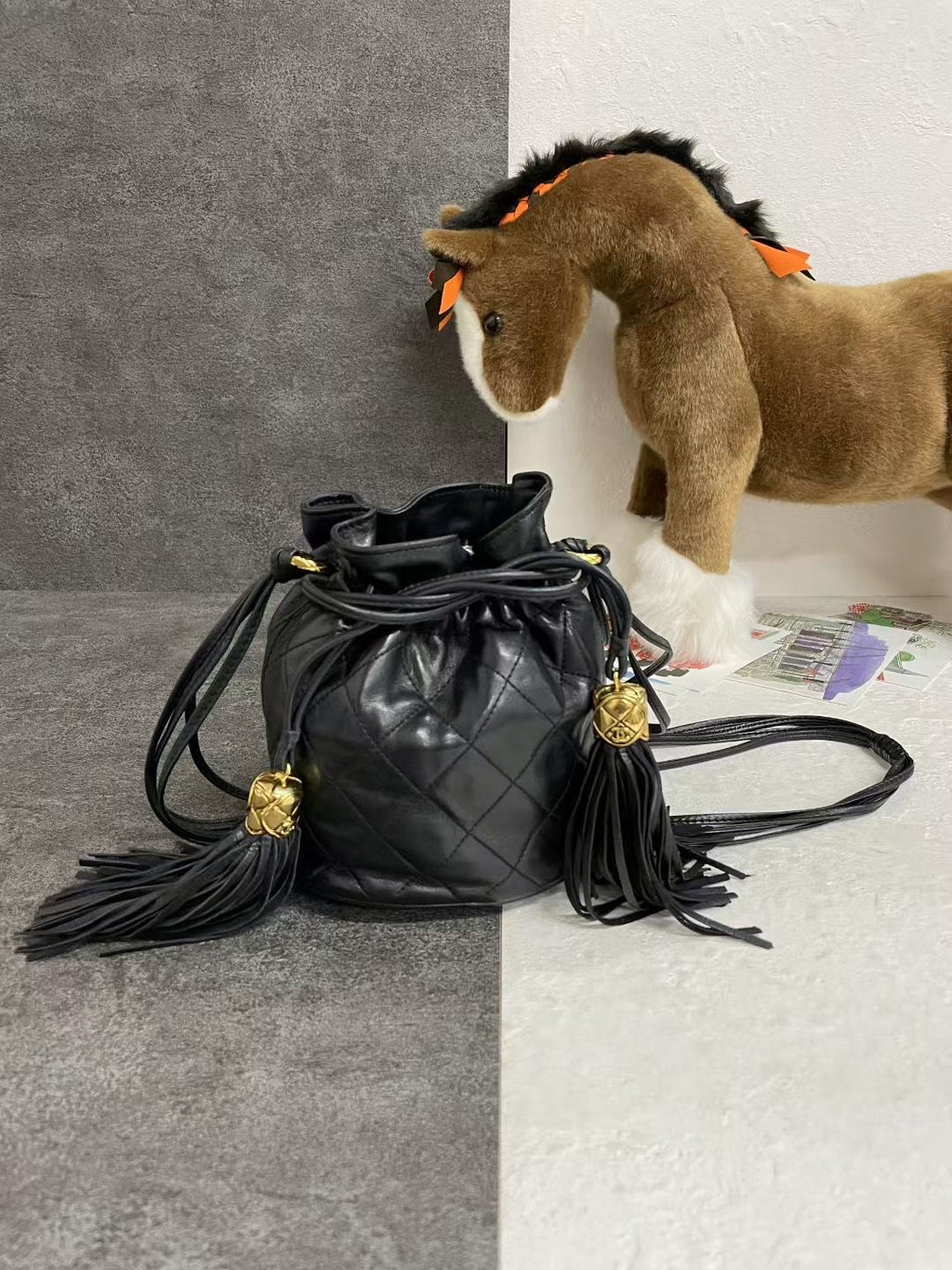 🌸日本中古品代購 Chanel 流蘇金球小水桶 | 預訂約2-3星期 娉婷貿易公司 Exquisite Beauty Trading Company
