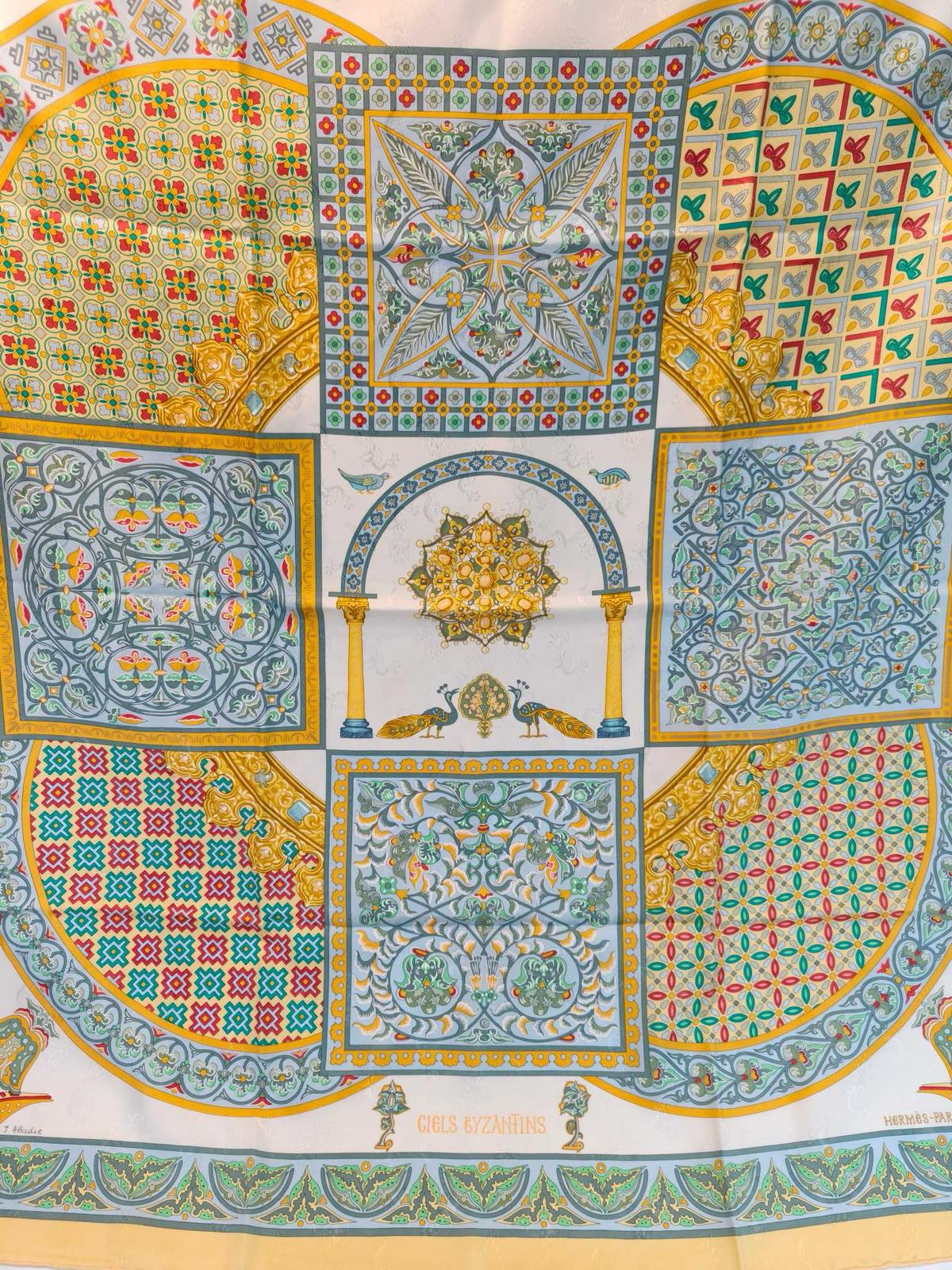 🌸日本中古品代購 愛馬仕絲巾88 x 88 cm | 預訂約2-3星期