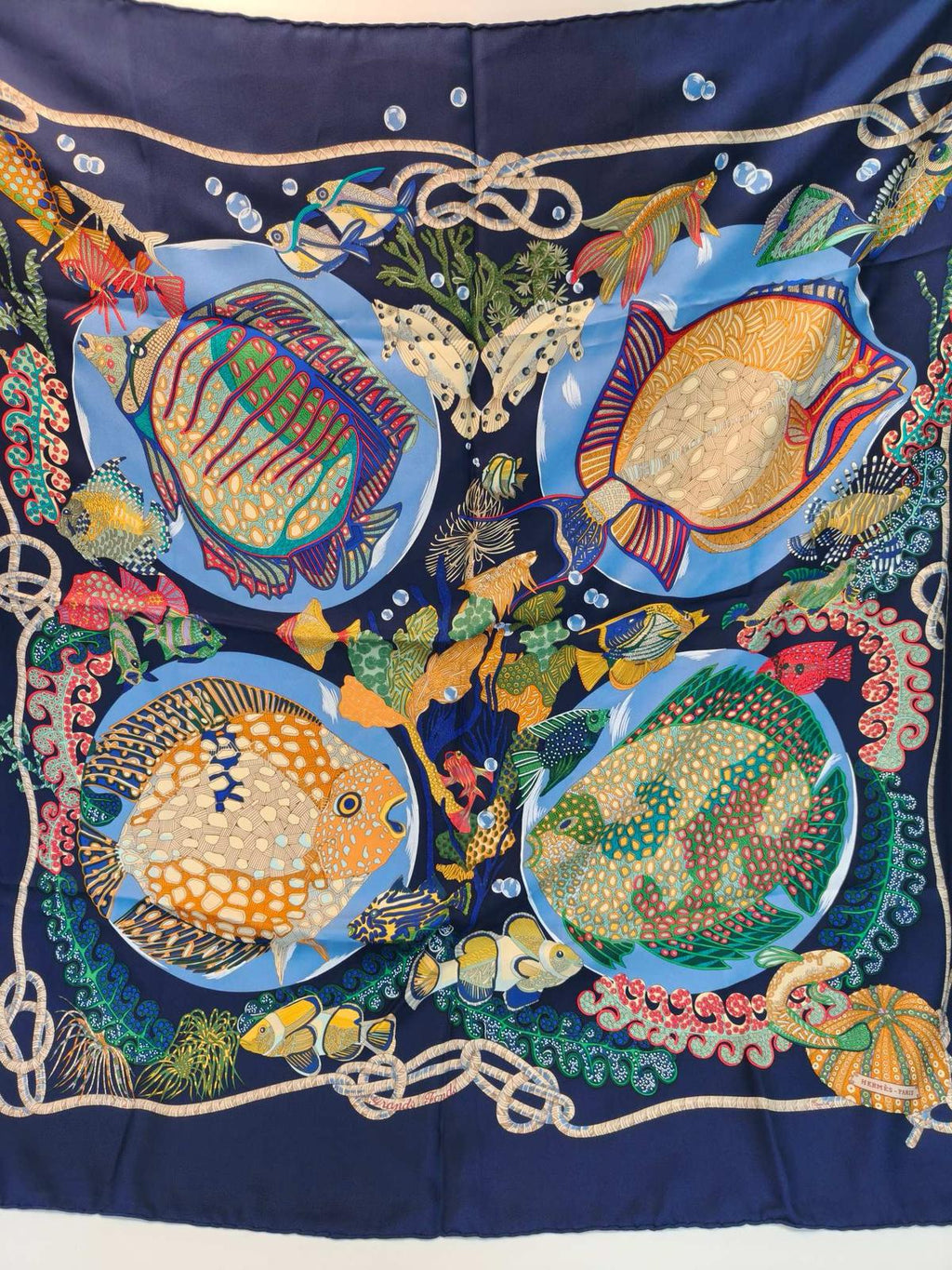 🌸日本中古品代購 愛馬仕絲巾88 x 88 cm | 預訂約2-3星期