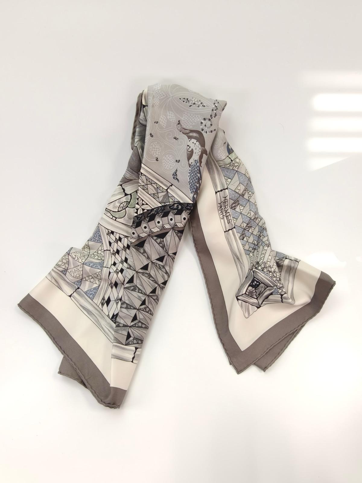 🌸日本中古品代購 愛馬仕絲巾88 x 88 cm | 預訂約2-3星期