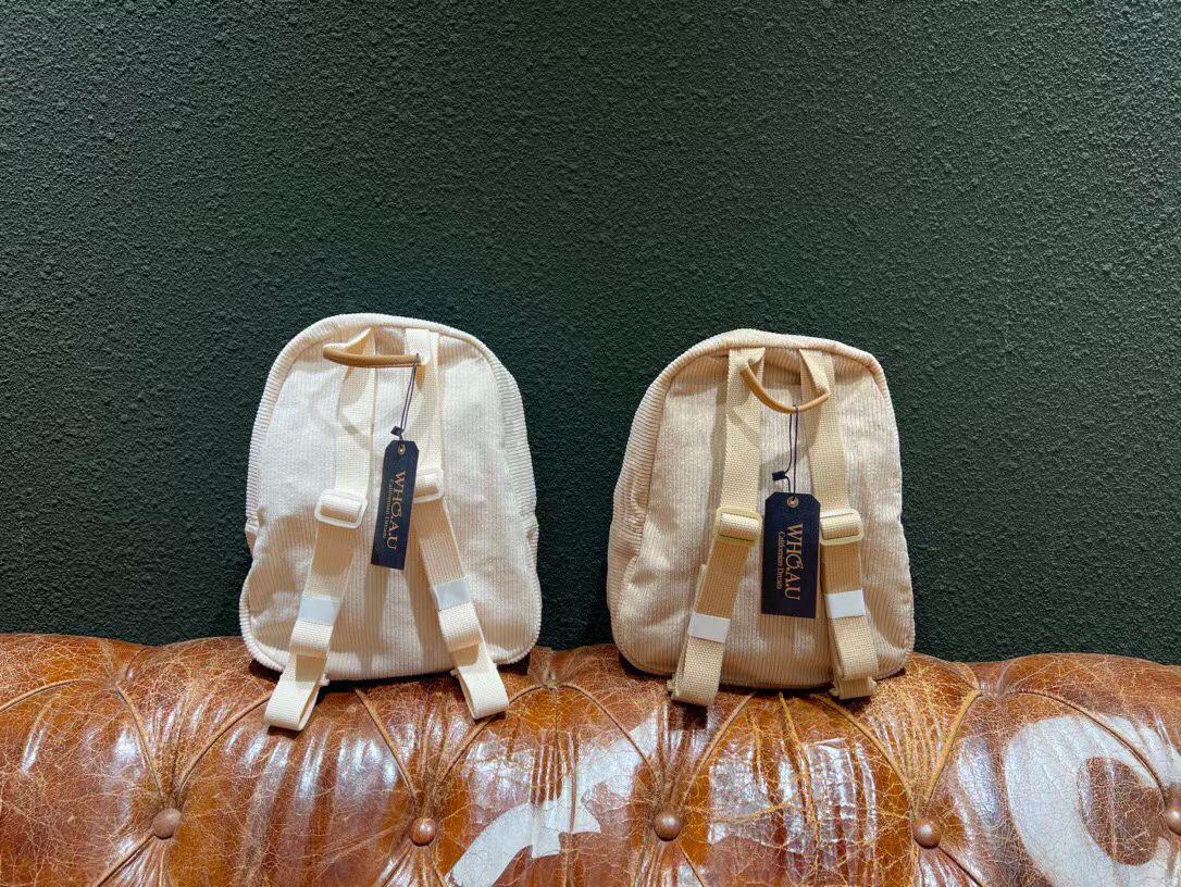 售完即止🌸韓國直送 🇰🇷🍊Who.A.U🍊新款 燈芯絨背囊仔 WHBGF4T22A | 預訂約3-4星期