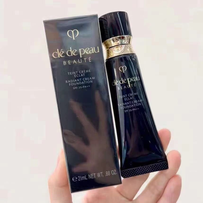 供應商現貨🌸免稅正品 Cle de peau CDP鑽光絲綢粉底霜/液21ml | 預訂 逢星期一，三返倉執貨 其後約3-5個工作天寄出