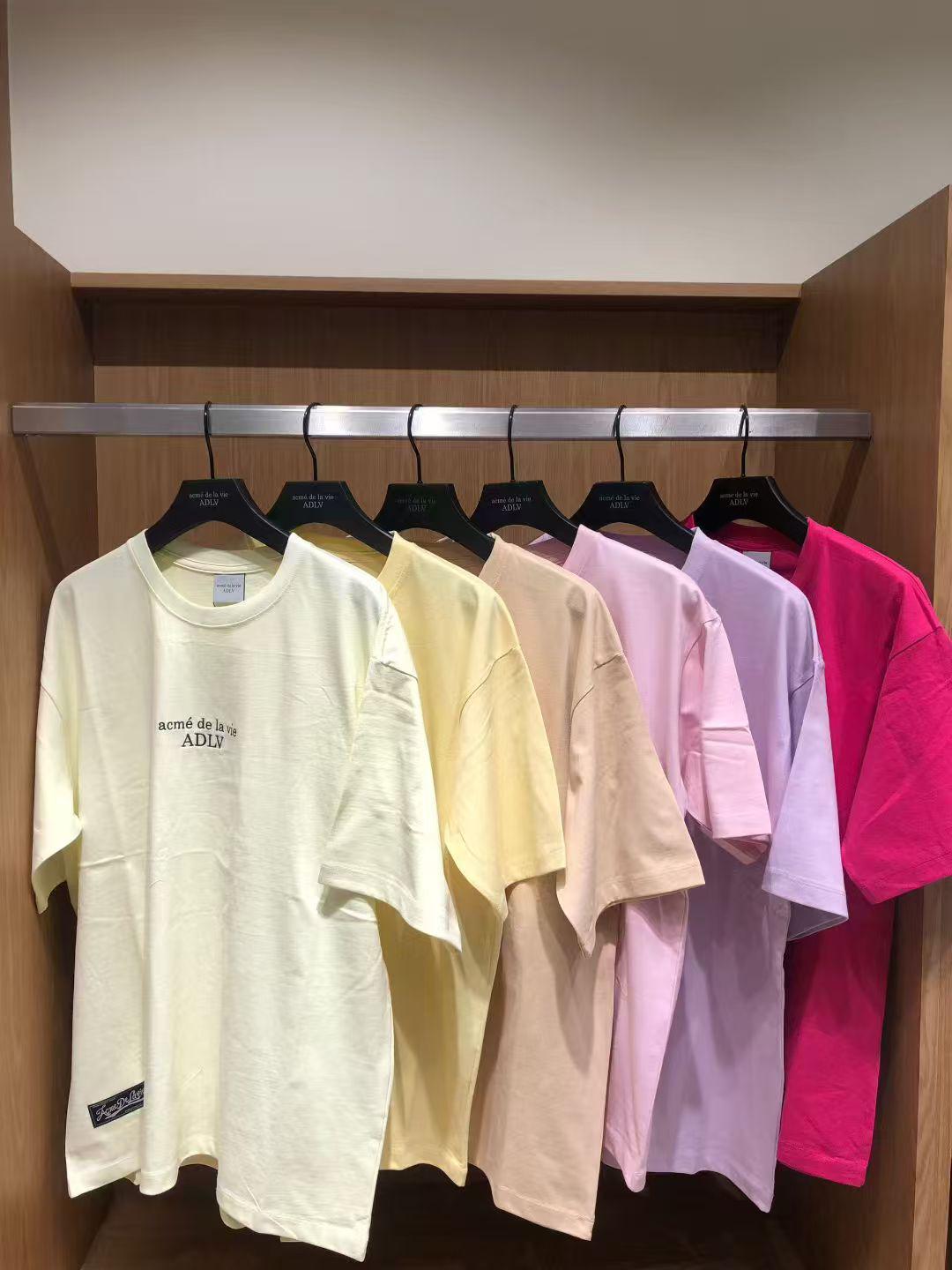 售完即止🌸🇰🇷韓國代購 ADLV T-Shirt | 預訂約3-4星期(自行備註顏色及尺寸)