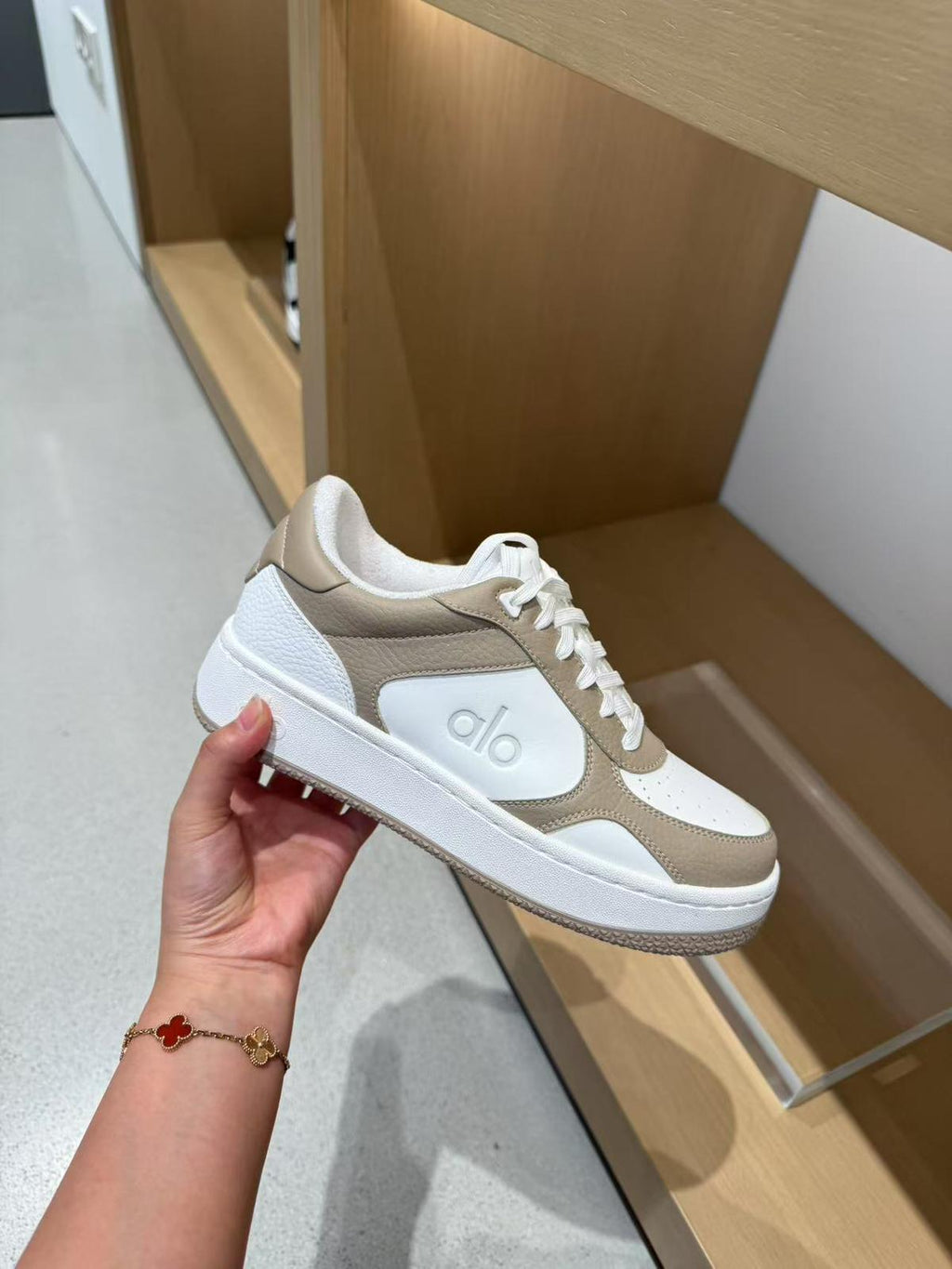售完即止🌸韓國代購🇰🇷ALO 運動鞋 | 預訂約3-4星期(自行備註尺寸)