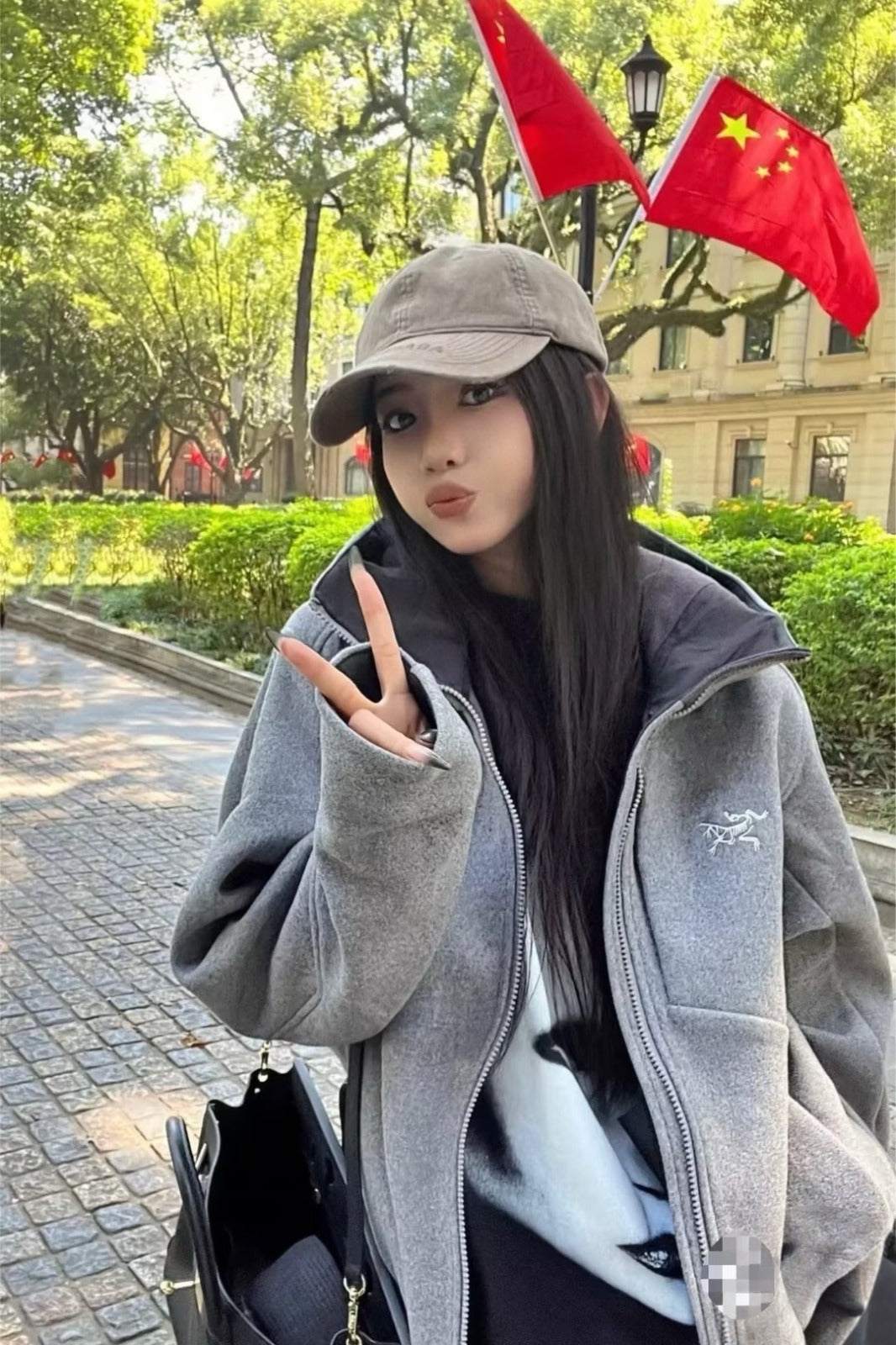 2025年10月3日截[截單後再訂約4-6星期到]🌸ARC'TERYX Sawyer 刺繡小標羊毛連帽防風外套 | 預訂約11月中至尾