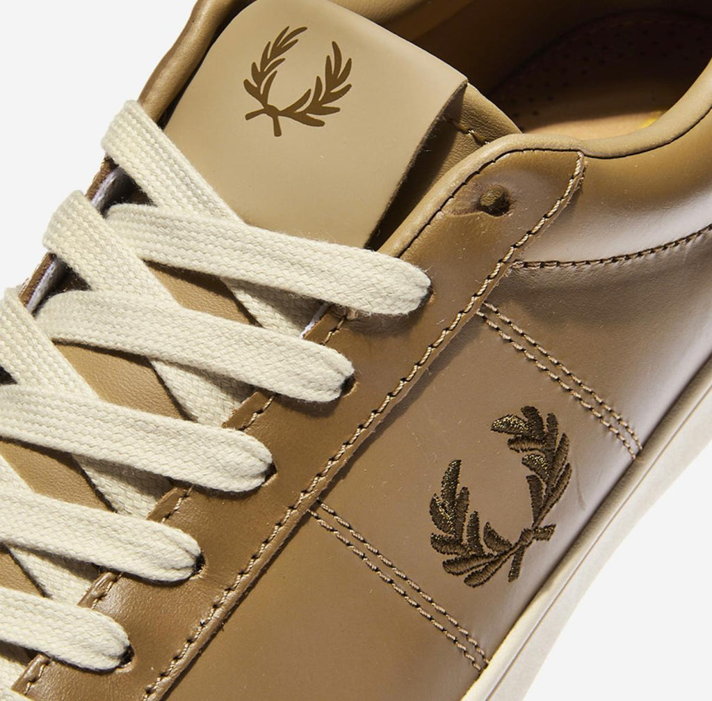 10/10截🌸‼️Fred Perry波鞋突發超級特價‼️Fred Perry 韓國專門店/免稅店 新款波鞋 男裝 188000won （$1078） | 預訂約3-4星期