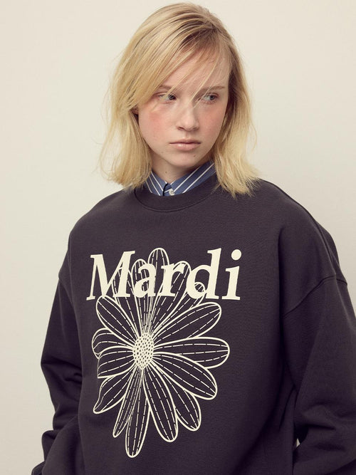20/10截，長期訂貨🌸Mardi Mercredi 韓國專門店/免稅店 2025年最新款Tee 折扣優惠💕新上市🆕最新款衛衣😍Mardi Mercredi SWEATSHIRT FLOWERMARDI_CHARCOAL IVORY | 預訂約3-4星期 娉婷貿易公司 Exquisite Beauty Trading Company