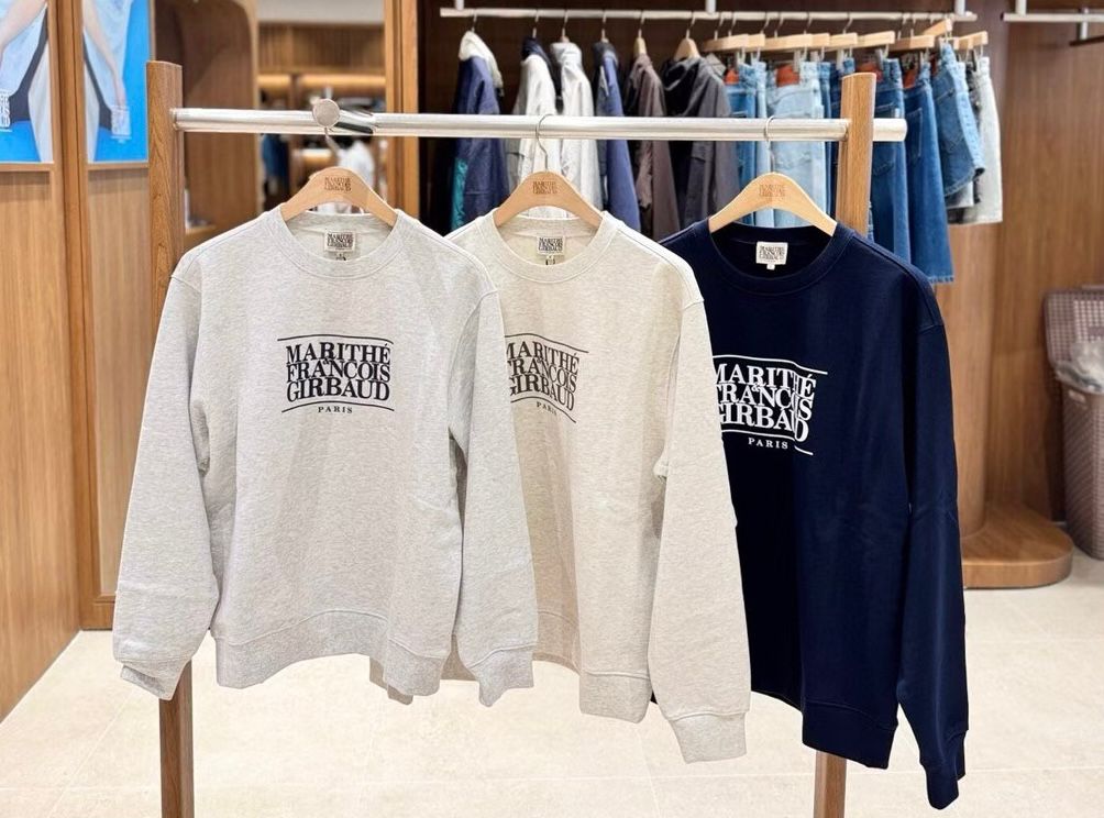 30/10/2025截🌸MARITHE FRANCOIS GIRBAUD 韓國專門店/免稅店 2025年秋冬 最新款衛衣外套系列 折扣優惠‼️CLASSIC LOGO SWEATSHIRT‼️新款靚靚衛衣‼️ | 預訂約3-4星期