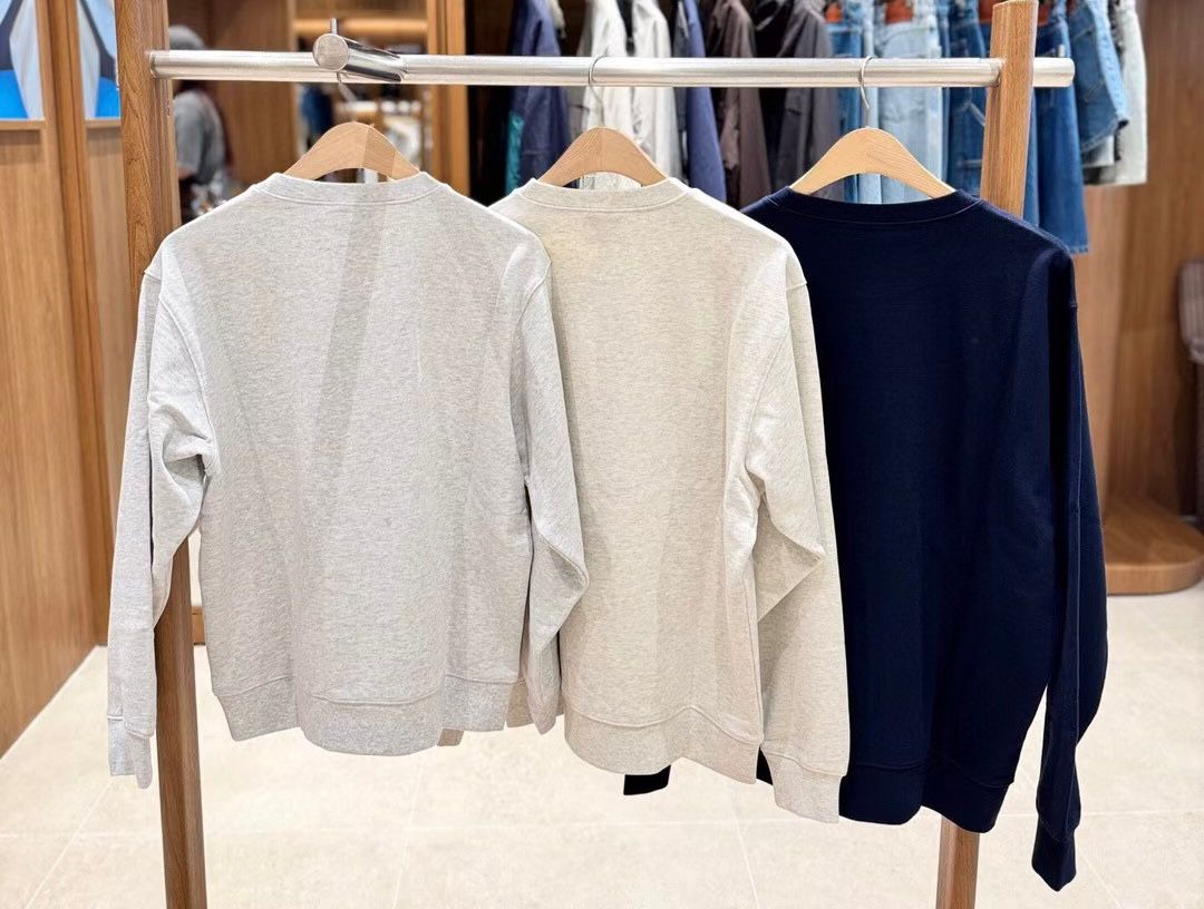 30/10/2025截🌸MARITHE FRANCOIS GIRBAUD 韓國專門店/免稅店 2025年秋冬 最新款衛衣外套系列 折扣優惠‼️CLASSIC LOGO SWEATSHIRT‼️新款靚靚衛衣‼️ | 預訂約3-4星期