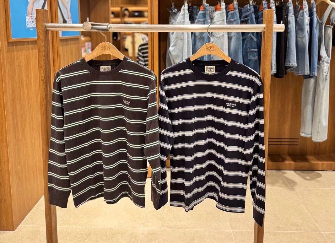 30/10/2025截🌸MARITHE FRANCOIS GIRBAUD 韓國專門店/免稅店 2025年秋冬 最新款衛衣外套系列 折扣優惠‼️ MULTI COLOR STRIPE LONG SLEEVE ‼️新款靚靚男女裝薄長袖Tee‼️ | 預訂約3-4星期