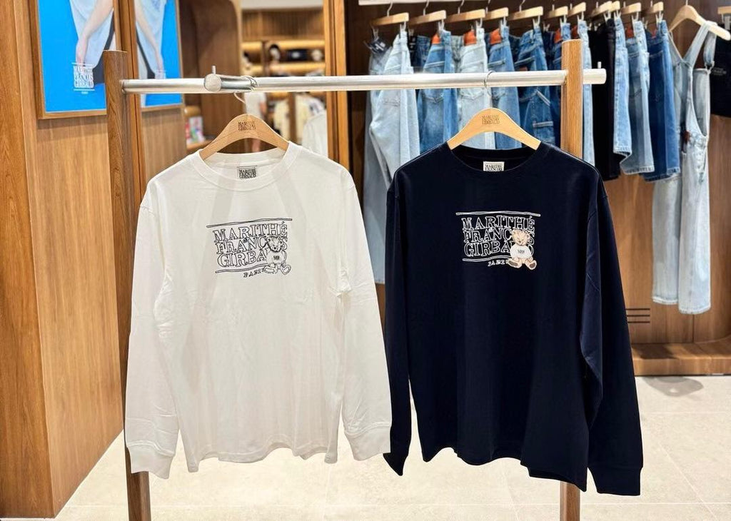 30/10/2025截🌸MARITHE FRANCOIS GIRBAUD 韓國專門店/免稅店 2025年秋冬 最新款衛衣外套系列 折扣優惠‼️ MULTI COLOR STRIPE LONG SLEEVE ‼️新款靚靚男女裝薄長袖Tee‼️ | 預訂約3-4星期