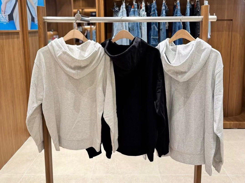 30/10/2025截🌸MARITHE FRANCOIS GIRBAUD 韓國專門店/免稅店 2025年秋冬 最新款衛衣外套系列 折扣優惠‼️CLASSIC LOGO HOODIE‼️新款靚靚男女裝衛衣‼️ | 預訂約3-4星期