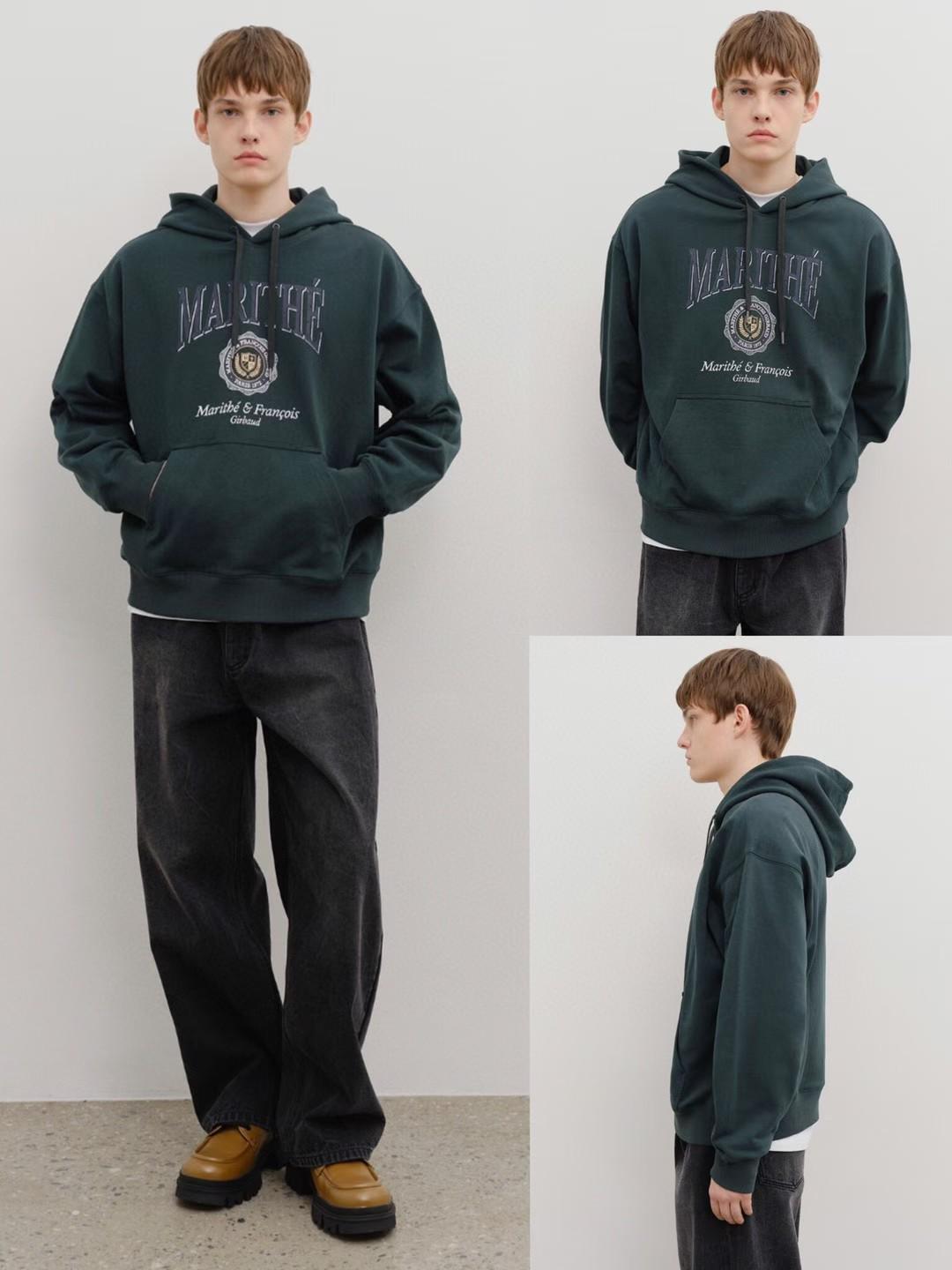 30/10/2025截🌸MARITHE FRANCOIS GIRBAUD 韓國專門店/免稅店 2025年秋冬 最新款衛衣外套系列 折扣優惠‼️CREST CRACK LOGO OVERSIZED HOODIE‼️新款靚靚男女裝衛衣‼️ | 預訂約3-4星期