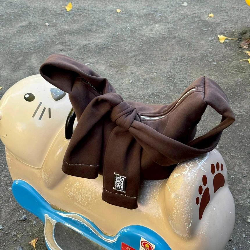 20/10/2025截🌸🇹🇭Kentneey Daily Windy 兩用袋 | 預訂約3-4星期(WHATSAPP圈圖)