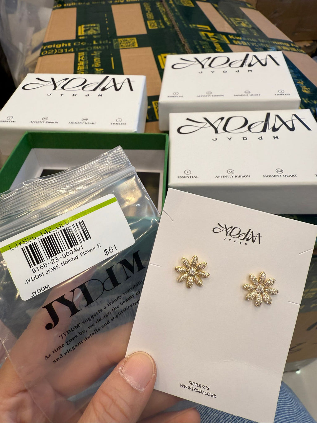 15/11截🌸💕實物圖💕JYDDM Silver 純銀GD雛菊耳環 | 預訂約3-4星期